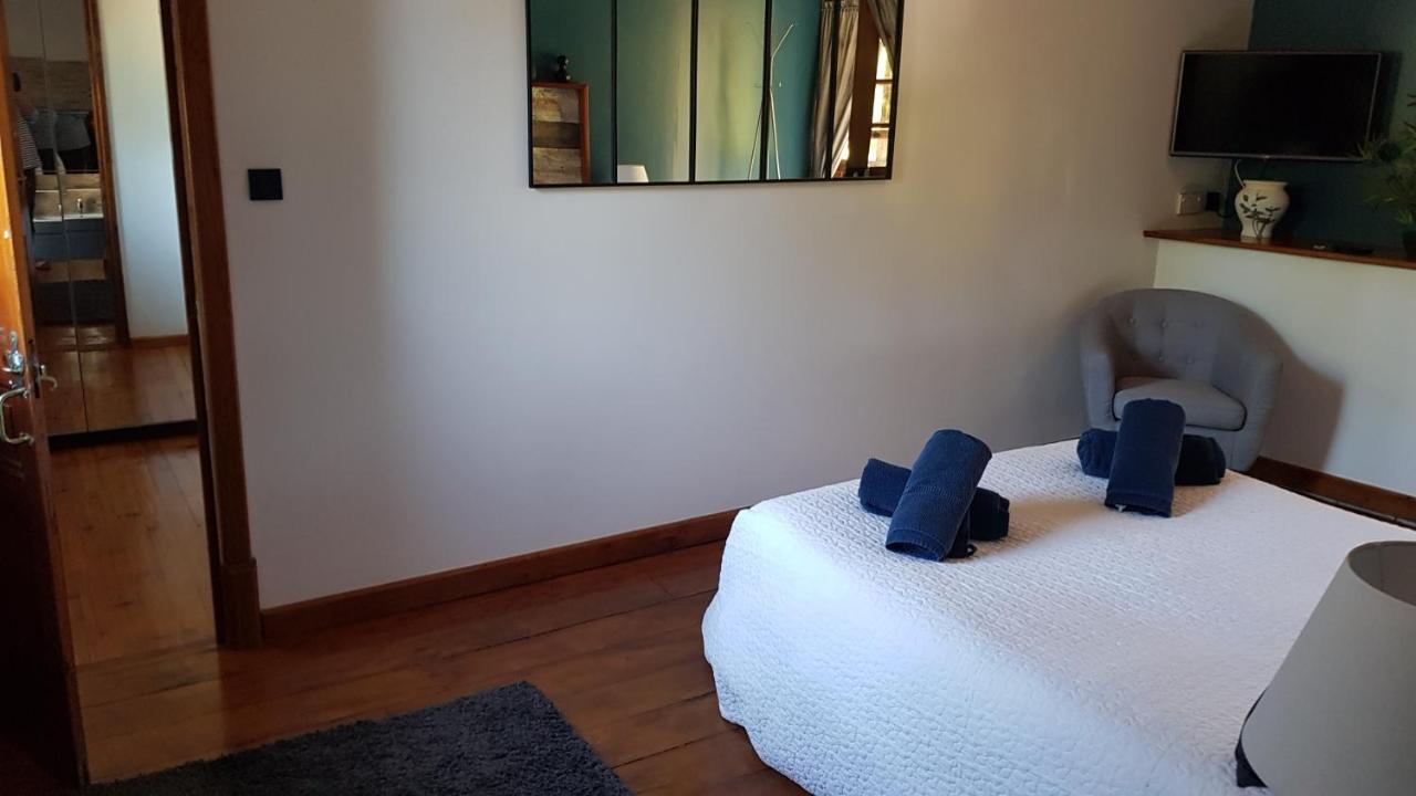 Chateau Le Poiron Bed & Breakfast Pissotte Dış mekan fotoğraf